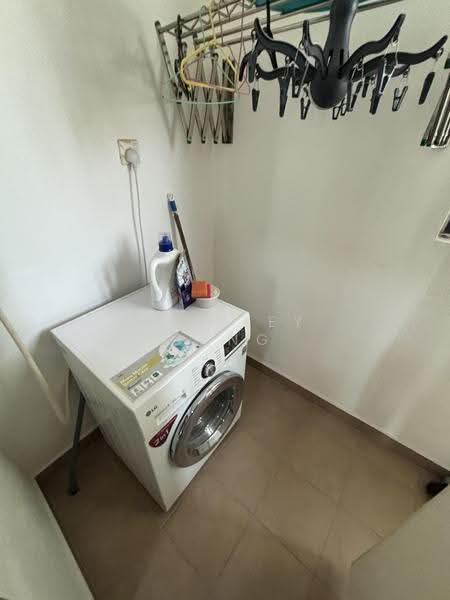 Kediaman Servis untuk Disewa di 8 Kinrara - Stanley Hang - PropertyGuru.com.my