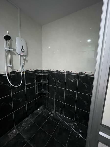 Rumah Teres 2 Tingkat untuk Dijual di Bandar Putra (Kulai) - Yit Sin - PropertyGuru.com.my