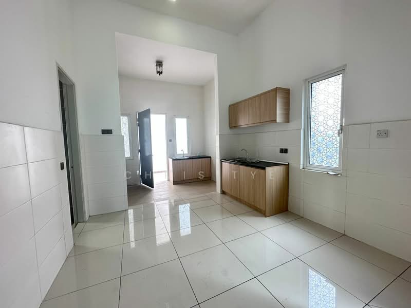 Rumah Berkembar untuk Dijual di Klang (Selangor) - Chris Tye - Kitchen - PropertyGuru.com.my