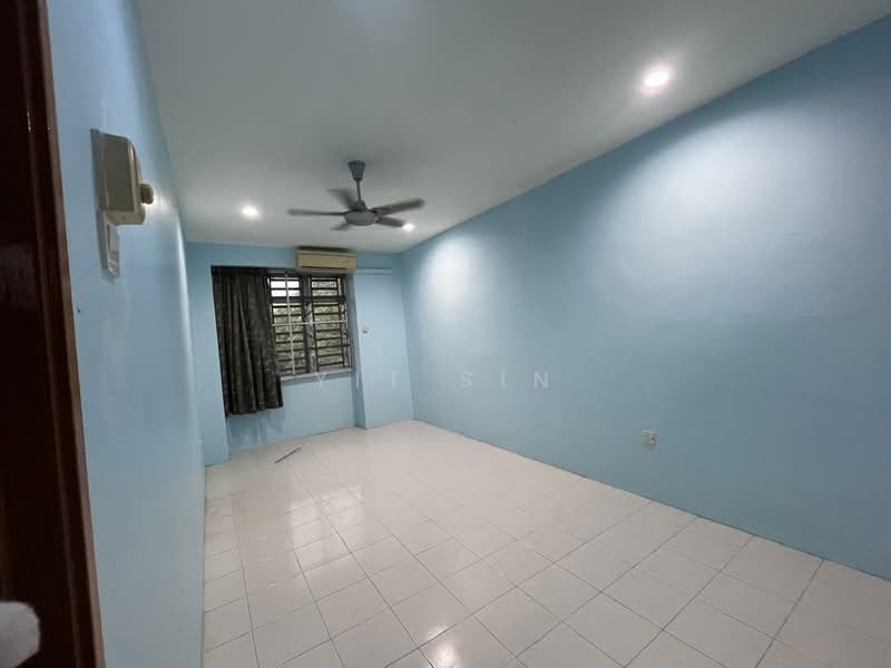 Rumah Teres 1 Tingkat untuk Disewa di Bandar Putra (Kulai) - Yit Sin - Interior - PropertyGuru.com.my