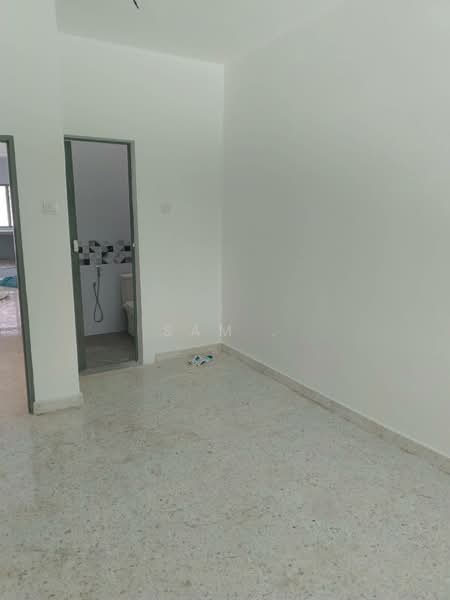 1-storey Terraced House for Sale in Pengkalan Baharu (Perak) - Sam . - Interior - PropertyGuru.com.my