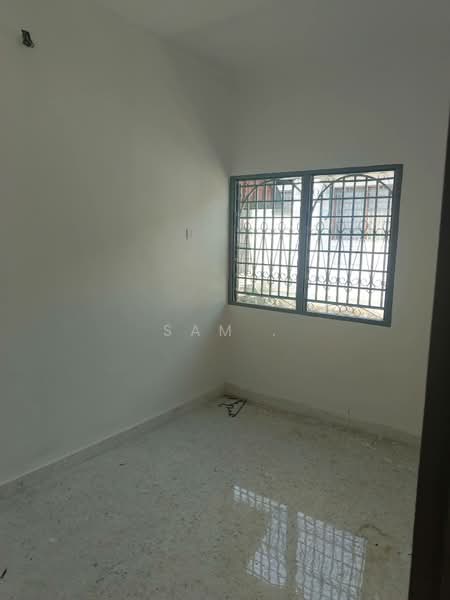 1-storey Terraced House for Sale in Pengkalan Baharu (Perak) - Sam . - Interior - PropertyGuru.com.my