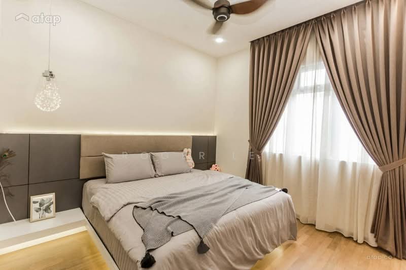 Rumah Teres 2 Tingkat untuk Dijual di Taman Dato Onn (Johor Bahru) - Roger Lee - Bedroom - PropertyGuru.com.my