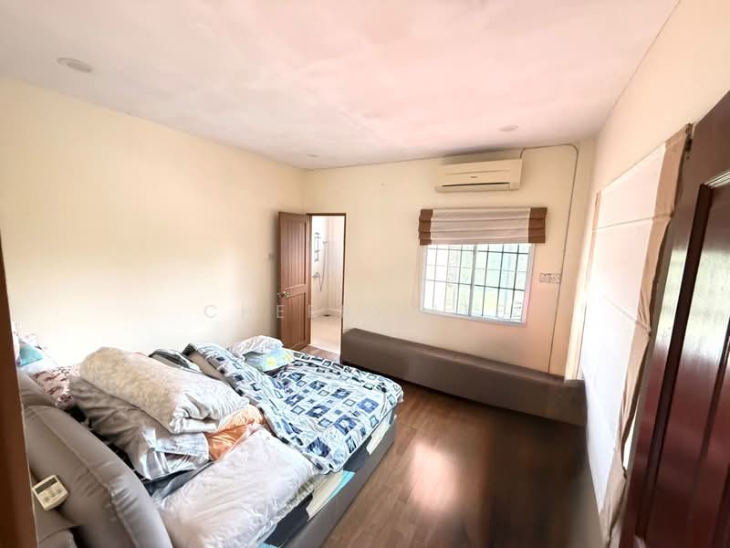 Semi-Detached House for Sale in Poh Kwong Park (Kuching) - Cherry Lee - Bedroom - PropertyGuru.com.my