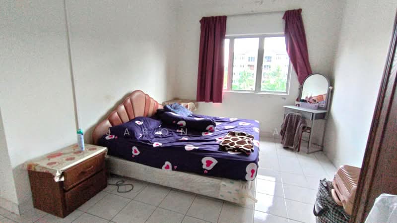 Condominium for Sale at Selesa Puteri Condominium - Jason Chua - Bedroom - PropertyGuru.com.my