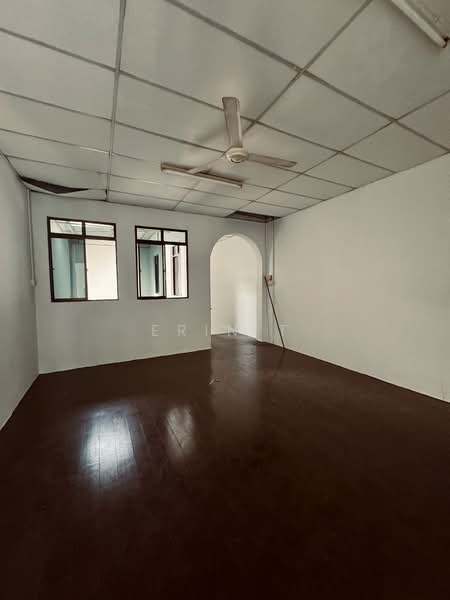 Shop for Sale in George Town (Penang) - Erin T - Interior - PropertyGuru.com.my