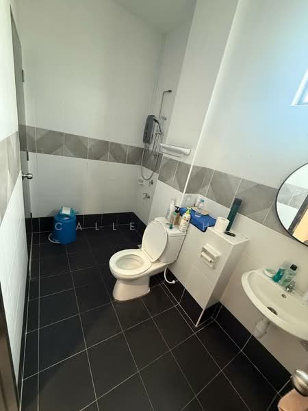 2-storey Terraced House for Sale in Taman Austin Duta (Tebrau) - Calley Chin - Bathroom - PropertyGuru.com.my