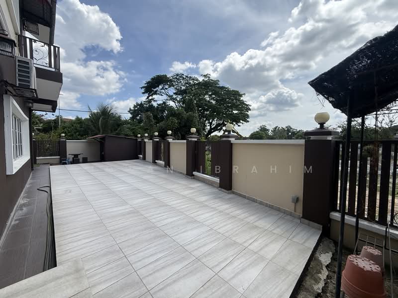 Bungalow for Sale in Kampung Sungai Kantan (Kajang) - Ridwan Ibrahim - Exterior - PropertyGuru.com.my