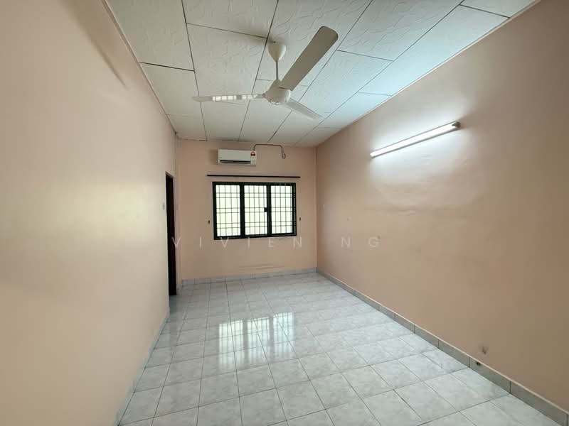 2-storey Terraced House for Sale in Menglembu (Perak) - Vivien Ng - PropertyGuru.com.my