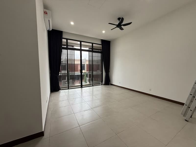 2-storey Terraced House for Rent in Puteri Harbour (Iskandar Puteri (Nusajaya)) - Shishi . - Living Room - PropertyGuru.com.my