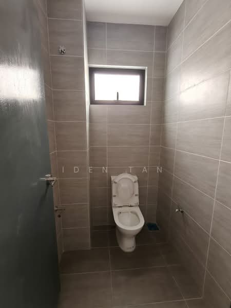 Kedai / Pejabat untuk Disewa di Horizon Hills (Iskandar Puteri (Nusajaya)) - Iden Tan - Bathroom - PropertyGuru.com.my