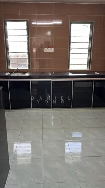 Rumah Teres 2 Tingkat untuk Dijual di Kota Masai (Pasir Gudang) - Daniel Yong - Kitchen - PropertyGuru.com.my