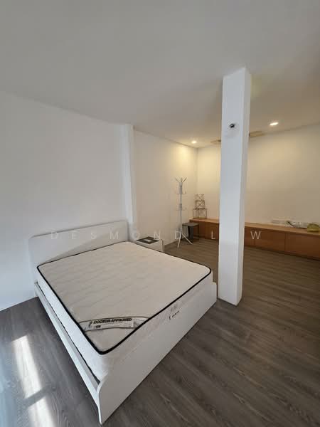Untuk Disewa - 3 Storey Terrace House, Tanjung Bungah