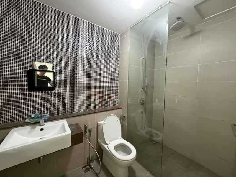 Servis Apartment untuk Disewa di Nova Saujana - Cheah Wei Kit - Bathroom - PropertyGuru.com.my