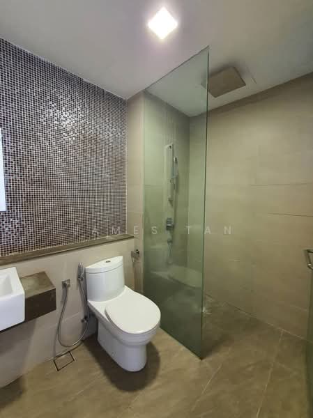 Servis Apartment untuk Disewa di Nova Saujana - James Tan - Bathroom - PropertyGuru.com.my