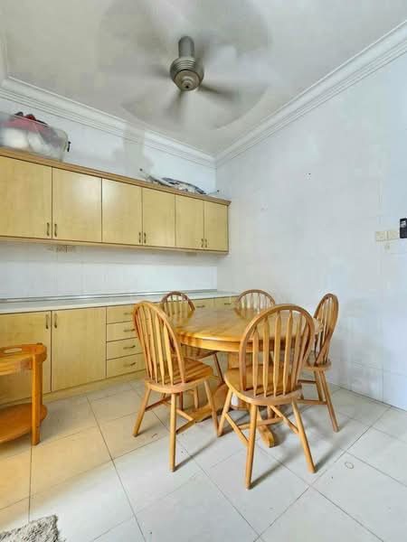 Rumah Teres 1 Tingkat untuk Dijual di Taman Johor Jaya (Johor Bahru) - Iden Tan - Dining Room - PropertyGuru.com.my