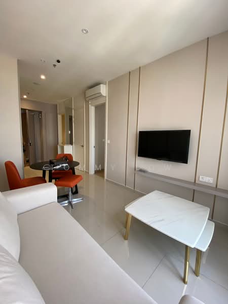 Service Residence for Rent at Hill10 Residence @ i-City - Tommy Low - Living Room - PropertyGuru.com.my