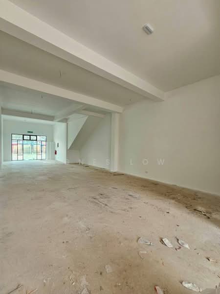Shop / Office for Rent in Bandar Baru Permas Jaya (Permas Jaya) - Agnes Low - Entrance - PropertyGuru.com.my