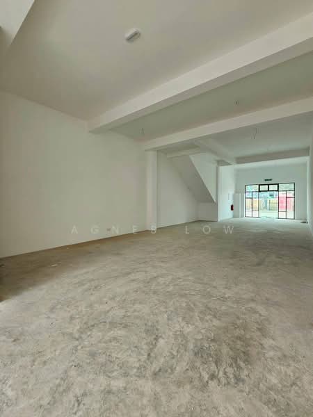 Shop / Office for Rent in Bandar Baru Permas Jaya (Permas Jaya) - Agnes Low - Interior - PropertyGuru.com.my