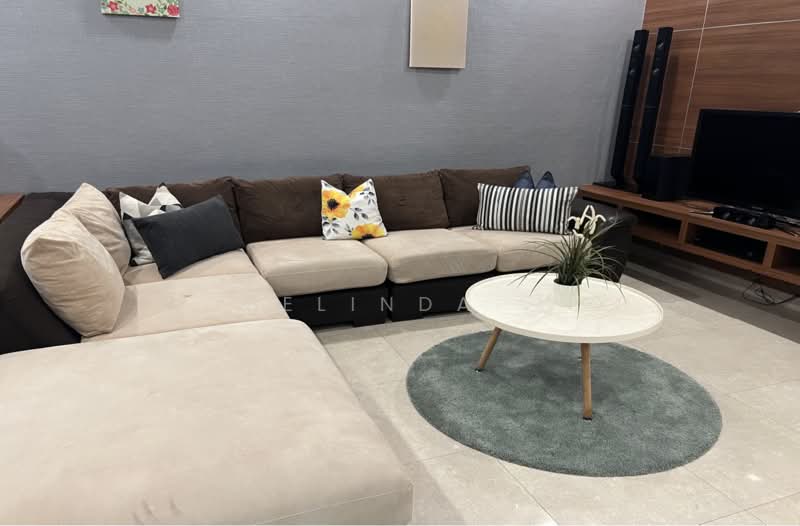 Kondominium untuk Dijual di The Meritz - Belinda . - Living Room - PropertyGuru.com.my