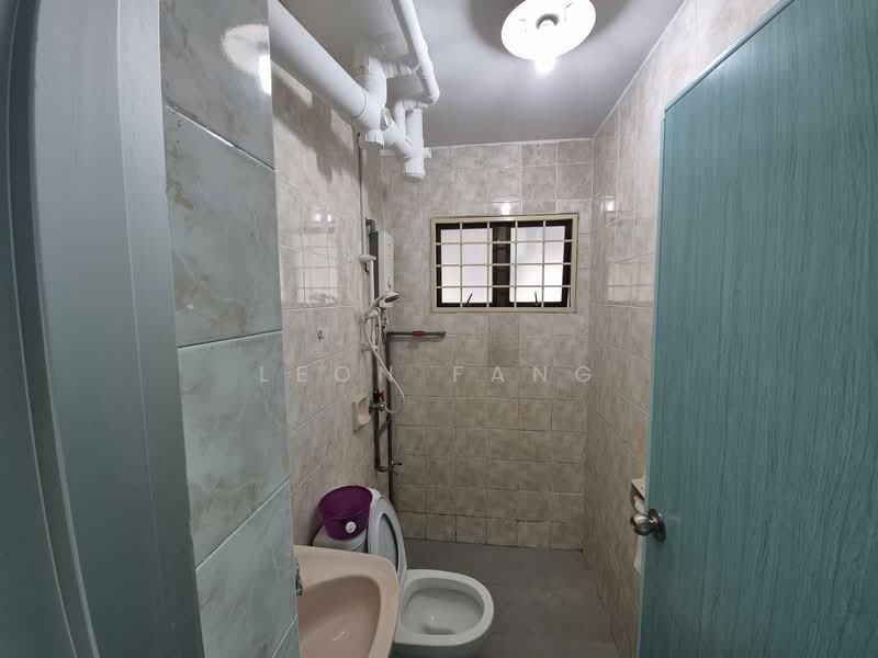 Kondominium untuk Dijual di Kenanga Point - Leon Fang - Bathroom - PropertyGuru.com.my