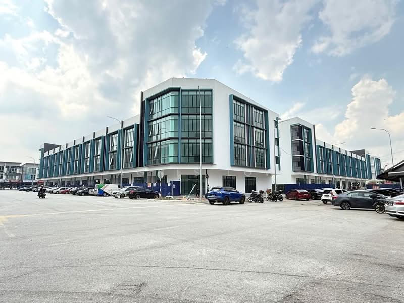 Shop / Office for Rent in Bandar Baru Permas Jaya (Permas Jaya) - Agnes Low - Exterior - PropertyGuru.com.my