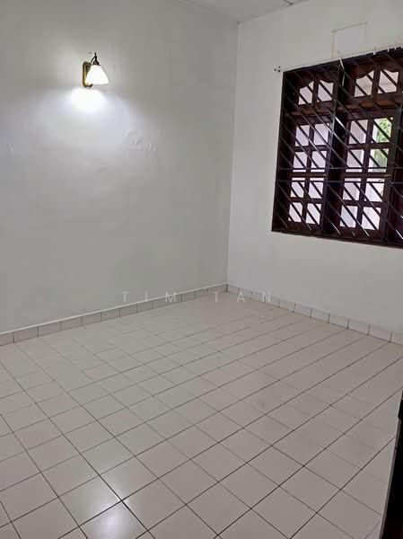 1-storey Terraced House for Rent in Taman Johor Jaya (Johor Bahru) - Tim Tan - Interior - PropertyGuru.com.my