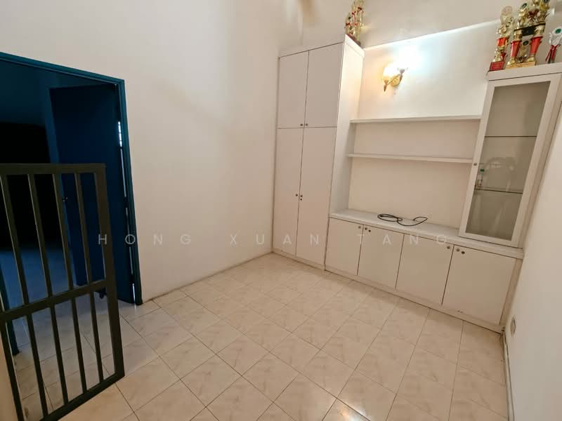 Rumah Teres 2 Tingkat untuk Disewa di Taman Putri Kulai (Kulai) - Hong Xuan Tang - Interior - PropertyGuru.com.my