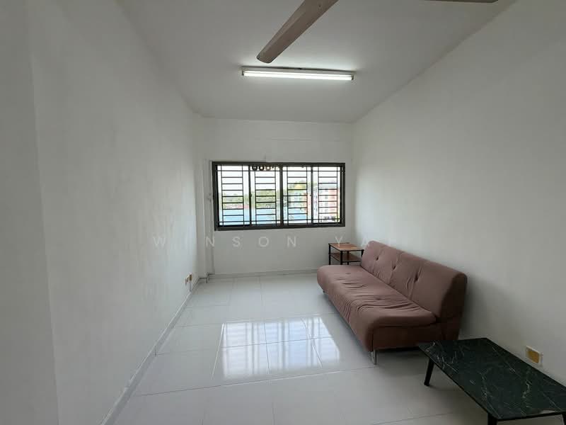 Rumah Flat untuk Disewa di Taman Gaya - Winson Yap - Living Room - PropertyGuru.com.my