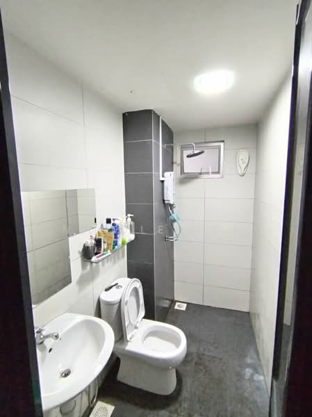 Condominium for Sale at Residensi Rampai (The Parc Tower) - Nicole Goh - Bathroom - PropertyGuru.com.my