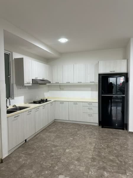 Kondominium untuk Disewa di Subang Parkhomes - Alice Ho - Kitchen - PropertyGuru.com.my