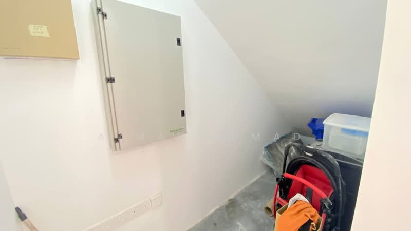 Rumah Teres 2 Tingkat untuk Dijual di Bukit Jelutong (Shah Alam) - Azman Ahmad - PropertyGuru.com.my
