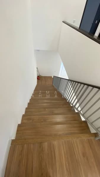 Rumah Teres 2 Tingkat untuk Dijual di Bukit Jelutong (Shah Alam) - Azman Ahmad - PropertyGuru.com.my