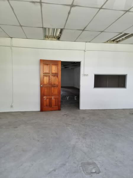 Kedai / Pejabat untuk Disewa di Seksyen U1 (Glenmarie) - sk Yeo - Interior - PropertyGuru.com.my