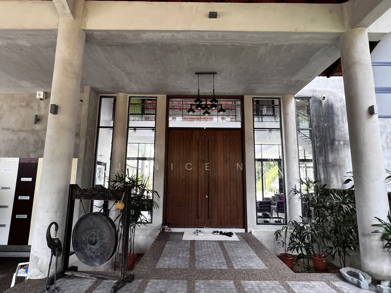 Bungalow for Sale in Bentong (Pahang) - Janice Ng - Entrance - PropertyGuru.com.my