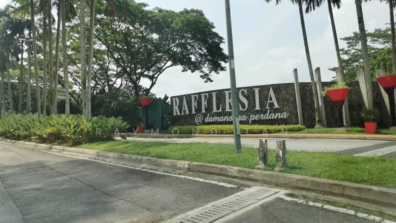 Semi-Detached House for Sale in Bandar Damansara Perdana (Damansara Perdana) - Raymond Tan - Exterior - PropertyGuru.com.my
