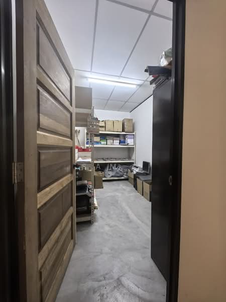 Office for Rent in Ipoh (Perak) - Sam . - Interior - PropertyGuru.com.my