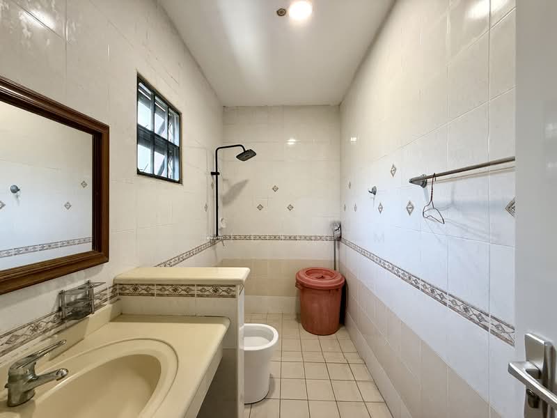 Link Bungalow for Sale in Tropicana (Petaling Jaya) - Jenice Lam - Bathroom - PropertyGuru.com.my