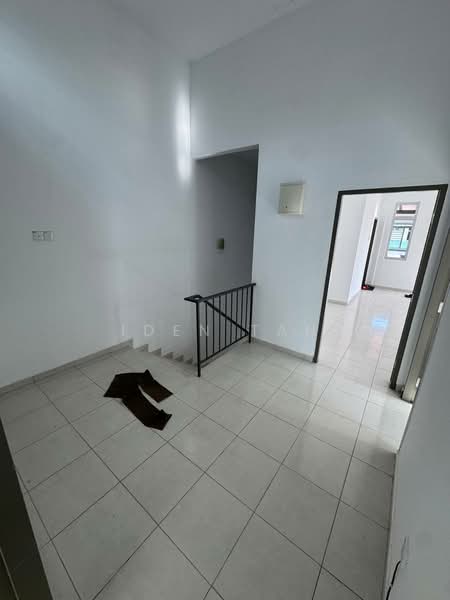 Cluster House for Sale in Taman Pulai Mutiara (Iskandar Puteri (Nusajaya)) - Iden Tan - Interior - PropertyGuru.com.my