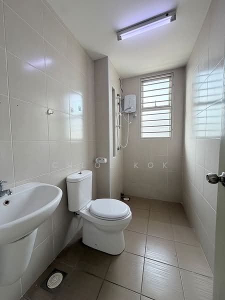2-storey Terraced House for Sale in Rawang (Selangor) - Chloe Kok - Bathroom - PropertyGuru.com.my