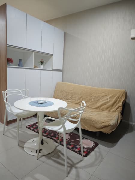 Condominium for Rent at Shaftsbury Residence - Siew Jia Yet - Living Room - PropertyGuru.com.my