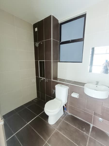 Apartment for Sale at Seri Austin Residence (Pangsapuri Seri Austin) - Win Kam - Bathroom - PropertyGuru.com.my