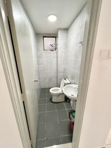 Kondominium untuk Dijual di Residensi Zamrud - Eldon Chong - Bathroom - PropertyGuru.com.my