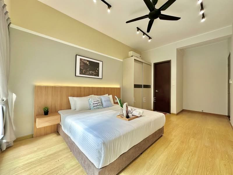 Kondominium untuk Dijual di Lovell @ Country Garden Danga Bay - Roger Lee - PropertyGuru.com.my