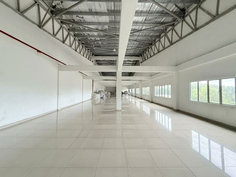 Detached Factory for Sale in Rawang (Selangor) - H.K Ching - Interior - PropertyGuru.com.my