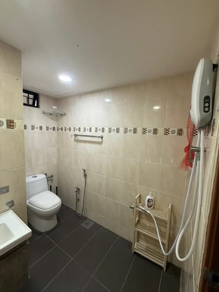 Condominium for Rent at Vista Komanwel C - Jayden Chik - Bathroom - PropertyGuru.com.my