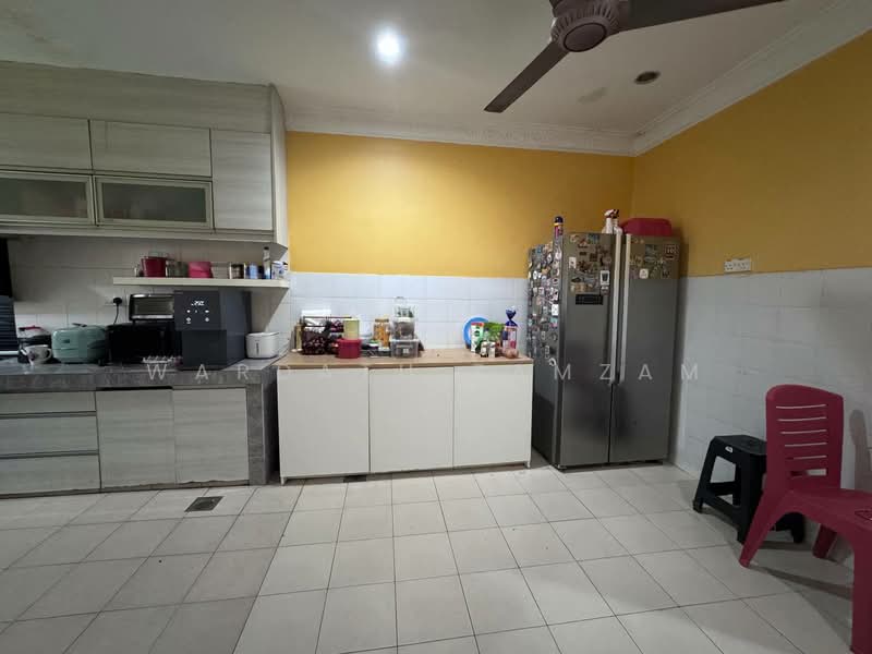 2-storey Terraced House for Sale in Taman Puncak Saujana (Kajang) - Wardatu Zamzam - Kitchen - PropertyGuru.com.my