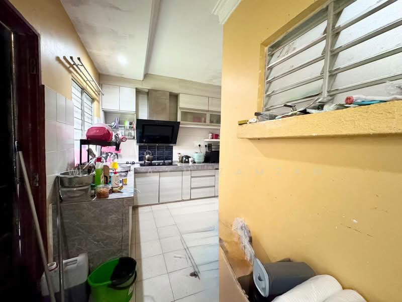 2-storey Terraced House for Sale in Taman Puncak Saujana (Kajang) - Wardatu Zamzam - Kitchen - PropertyGuru.com.my