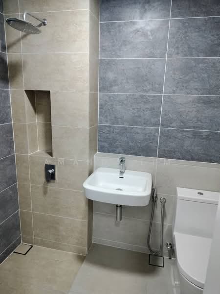 Service Residence for Sale at Setia City Residences - Amanda Lim - Bathroom - PropertyGuru.com.my