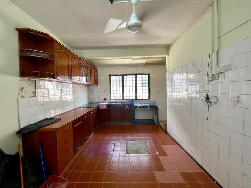 2-storey Terraced House for Sale in Kajang (Selangor) - Amin Azlan - Kitchen - PropertyGuru.com.my